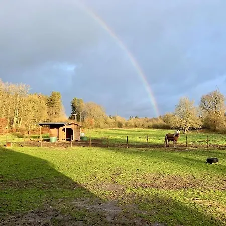 Holiday home Nuit Au Calme, En Pleine Nature